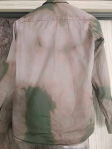 Casual Camo Button-Down Shirt- Read description