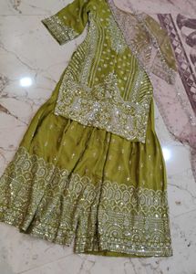 Embroidered garara Set💚🩷