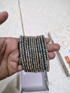 Sparkling Teal Bangles- glass bangles