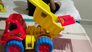 Kids Dump Truck Toy