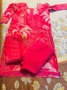 fits to XXL Vibrant Pink Kurta Set with Dupatta