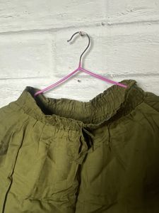 Olive Green Shorts💚