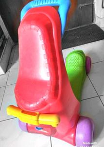 Kids Convertable 2in1 Multi-Color Scooter