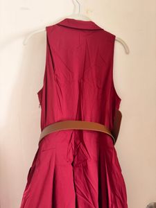 Maroon Collared Sleeveless Midi Dress with Belt