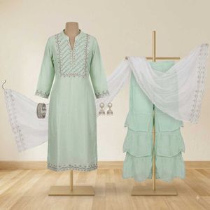 Elegant Mint Green Kurta Set
