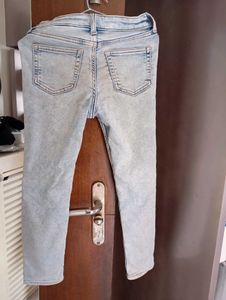 6 years kid jeans in good condition