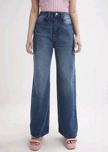 Stylish Wide Leg Jeans
