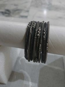 Elegant Silver-Toned Bangle Set of 8