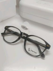 Stylish Bilge Karga Eyeglasses with Case