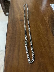 H&amp;m chain