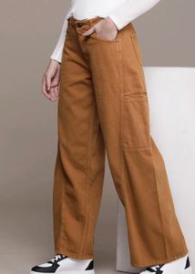 Wide Leg Cargo Pants