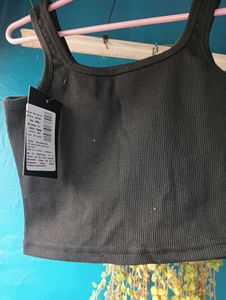 Black Ribbed Crop Top