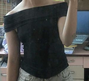 H&M Off-Shoulder Black Top