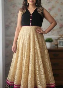 Elegant Ethnic Gown' M' SIZE