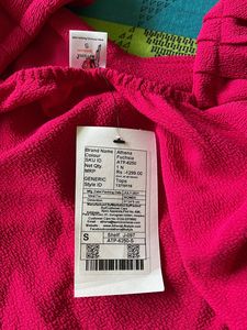 Fuchsia Puffed Sleeve Top