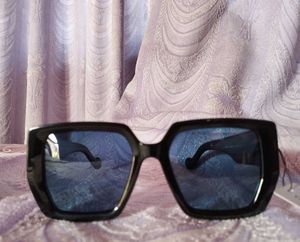 Sunglasses Oversized