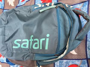 Safari Light Blue bagpack 35L and watch combo
