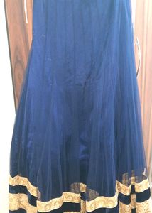 MASTAANI Lehnga