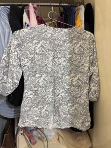 Rangriti Embroidered Kurta