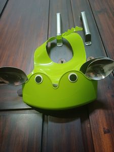 Fancy Frog Spoon Stand With Free Two Tumblers