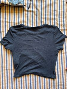 Zara Basic Crew Neck crop top
