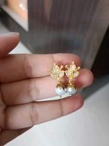 Elegant Pearl Drop Earrings