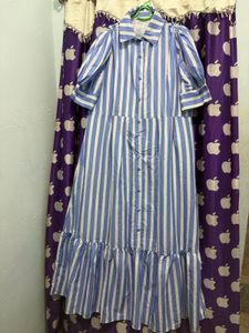 Chic Blue &amp; White Striped Maxi Dress with belt