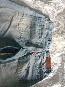 Light Wash Denim Jeans