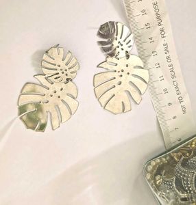 Monstera Leaf Drop Earrings