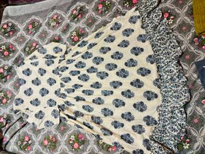 Cream &amp; Blue Floral Print Kurta