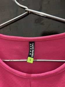 Pink Sleeveless Twist-Front Top