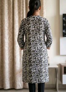 Floral Fusion Dual-Tone Kurta