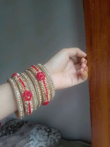 Exquisite Red &amp; Gold Bangle Set
