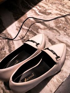 Stylish Cream Loafers for Women