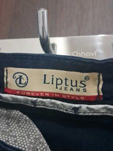 Polo T-Shirt Just Like New with pant free