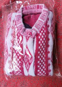 women woolen sweater