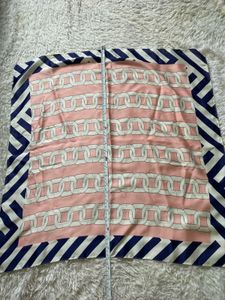 Chic Chain Print Scarf