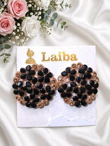 💖 Laiba Black Flower Studs - Big Round Statement