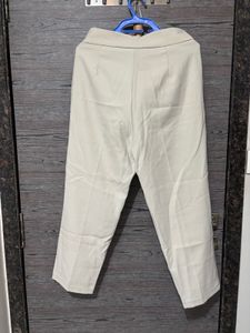 Stylish Beige Cropped Trousers