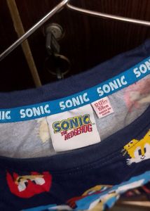 Sonic The Hedgehog authentic 2000s print tshirt