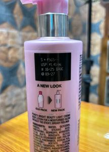 Pond's Bright Beauty Light Creme Body Lotion