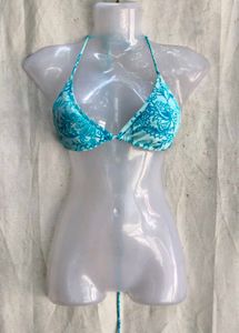 17410. Blue Floral Bikini Top