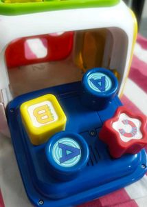 Babyhug Learning Cube for Toddlers