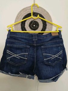 WOMEN'S CASUAL WEAR