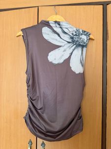 Stylish Floral Sleeveless Top