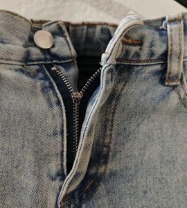 Light Wash Wide Leg Jeans