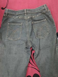 Stylish Charcoal Grey Denim Jeans