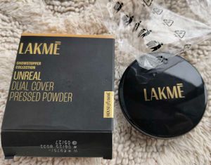 🪞✨Lakme Unreal Dual Cover Pressed Powder