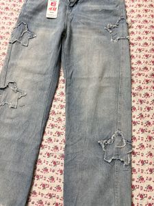 H&amp;M Light Wash Star Patch Jeans