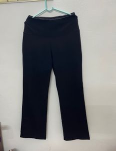 Black Yoga Pants🕸️